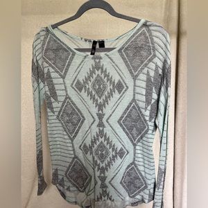 Mint Green Small Long Sleeve Shirt